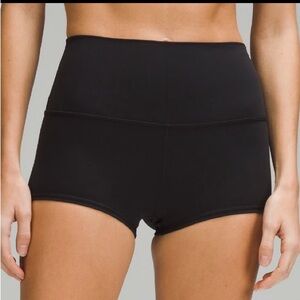 Lululemon Align High-Rise Short 2”